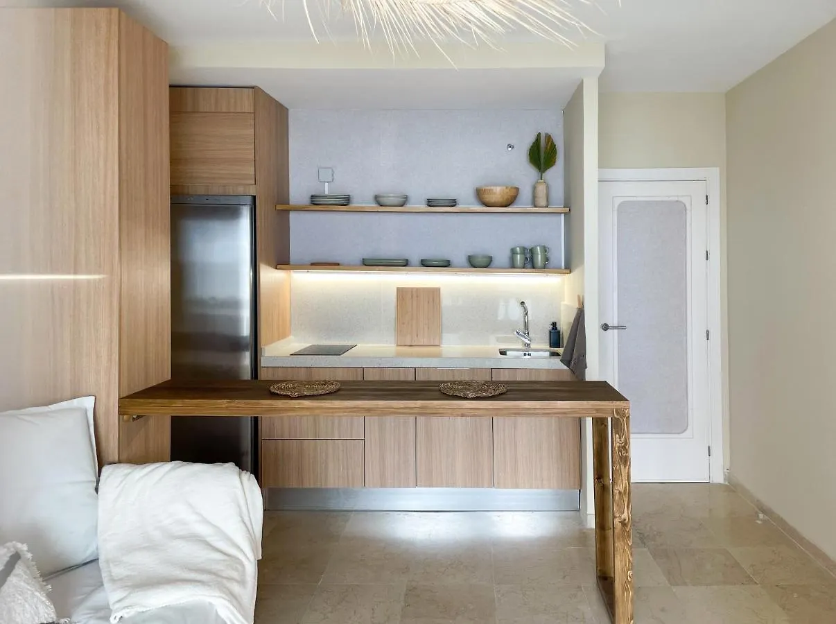 Sea Suite Romantic Beachfront Apartment Cotobro Beach, Almunecar 0*,  Spain