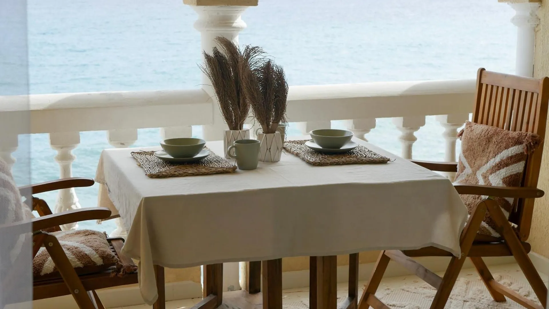 Sea Suite Romantic Beachfront Apartment Cotobro Beach, Almunecar Spain